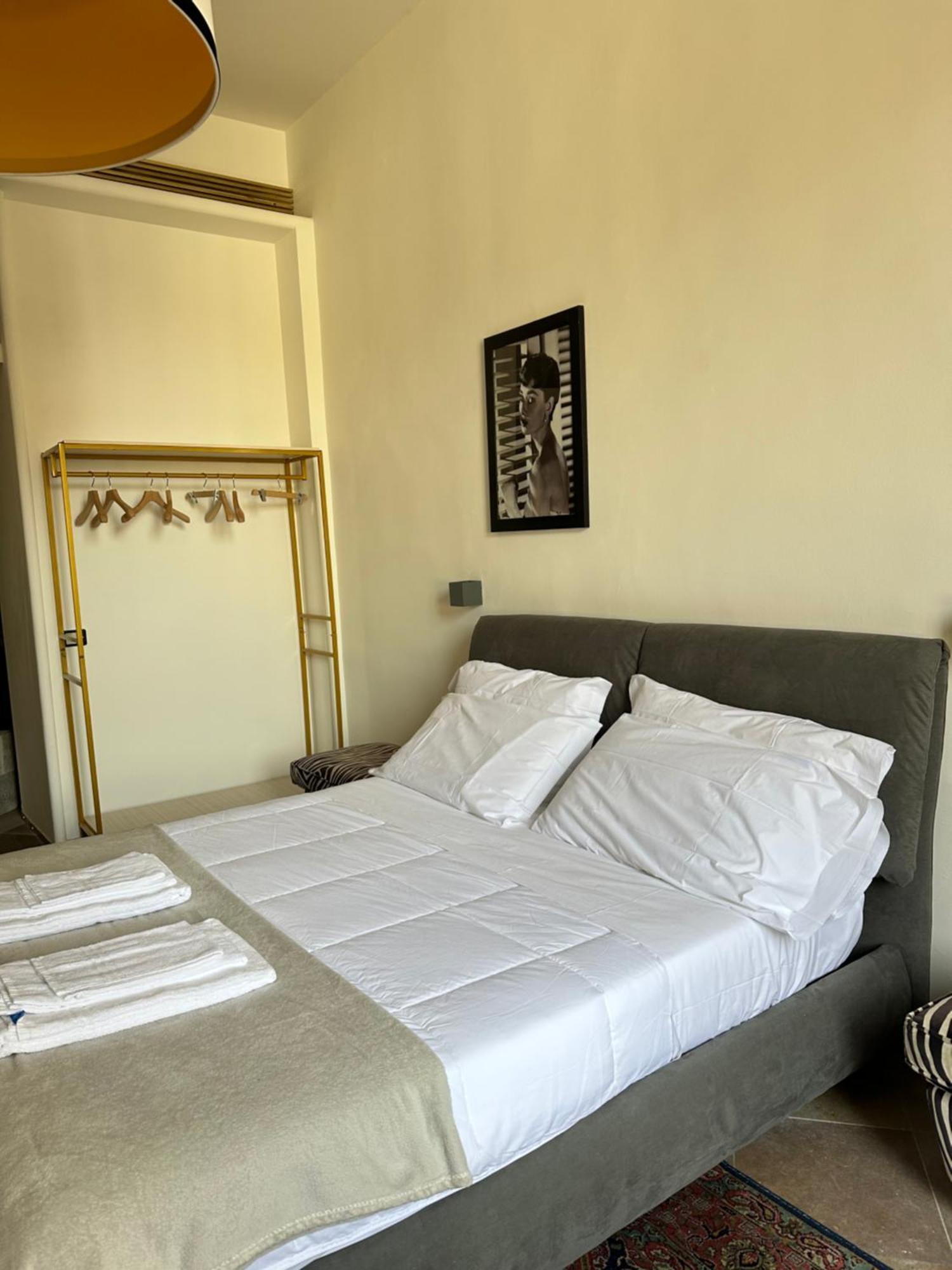 Pb Suites Florence Room photo